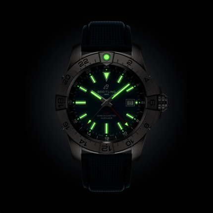 Breitling AVENGER AUTOMATIC GMT 44 A32320101C1X1